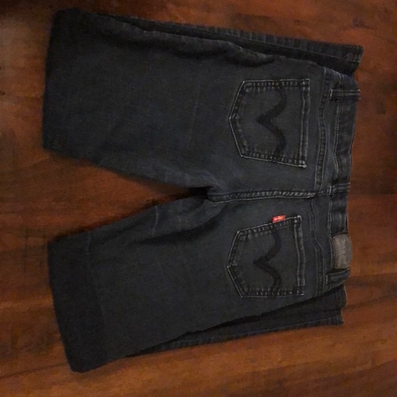 Preloved LEVIS 👖 - Picture 4 of 6